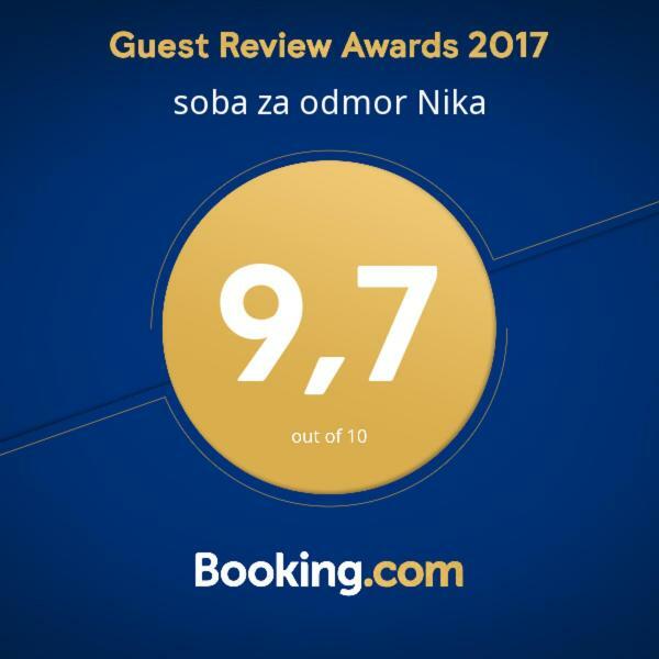 Soba Za Odmor Nika Hotel Kastela Luaran gambar